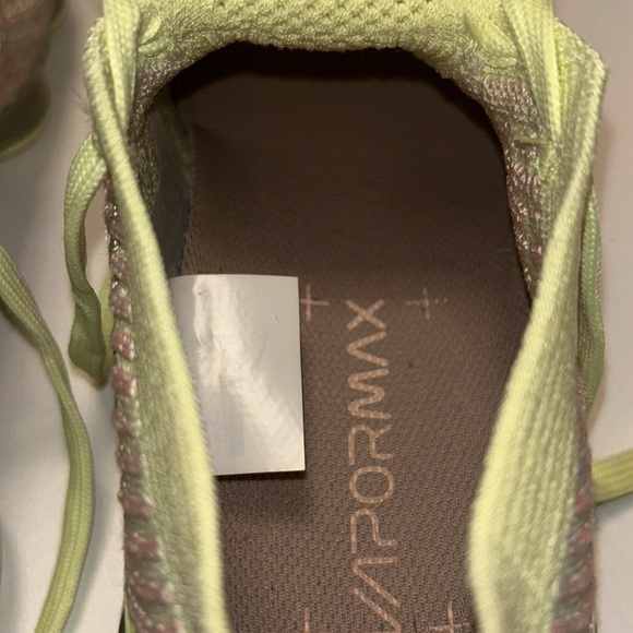Nike Air VaporMax FlyKnit 3 “Barely Volt” Women’s Size 7.5 - Picture 10 of 11